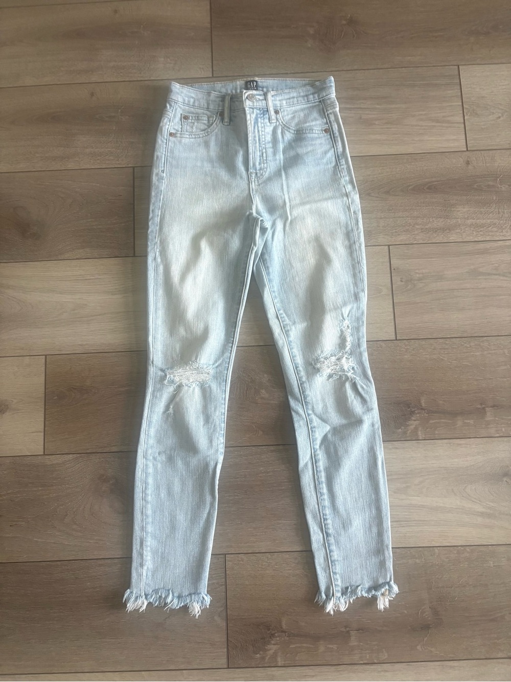 GAP Light Blue High-Rise Distressed Women's Jeans